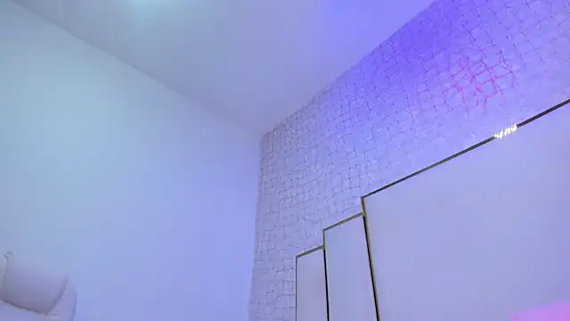 paola rodriguez online show from April 9, 2026, 11:48 am