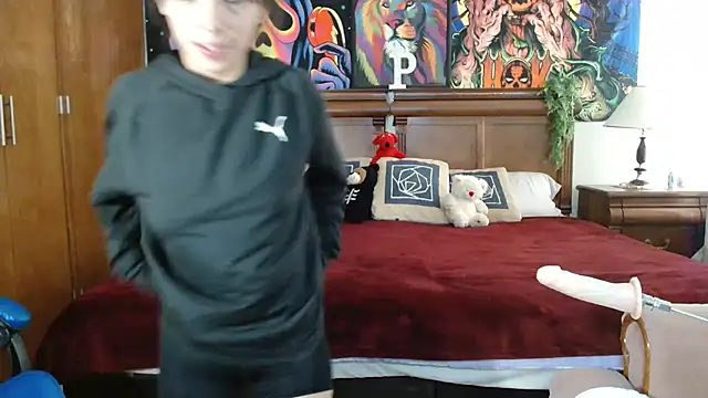 Snapshot of MINI_Petite chatting on January 13, 2025, 7:31 pm MINI Petite online show from January 13, 2025, 7:31 pm