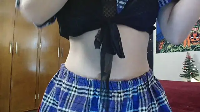 Snapshot of MINI_Petite chatting on November 26, 2025, 6:09 pm MINI Petite online show from November 26, 2025, 6:09 pm