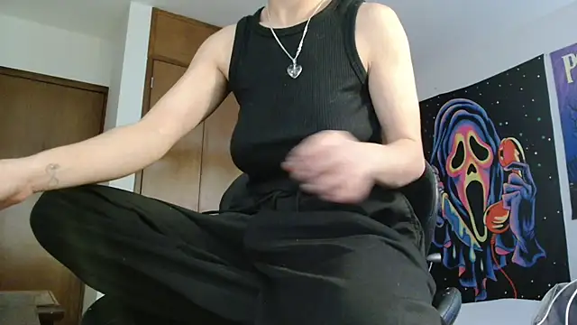 Snapshot of MINI_Petite chatting on February 27, 2026, 5:46 pm MINI Petite online show from February 27, 2026, 5:46 pm