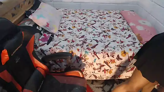 sexyjustin202 online show from January 30, 2025, 2:49 am