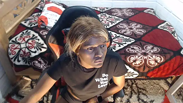 sexyjustin202 online show from February 26, 2025, 12:27 am