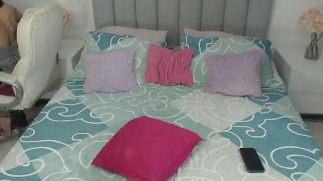 Snapshot of X6uldv8xdollxxx chatting on February 17, 2026, 5:04 am X6uldv8xdollxxx online show from February 17, 2026, 5:04 am