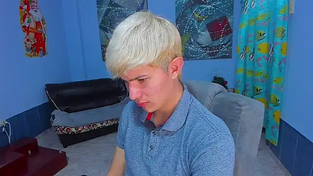 patrik 027 online show from December 20, 2025, 9:11 pm