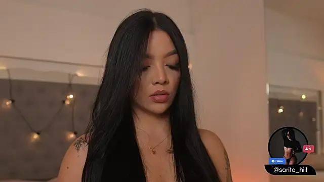 sarah hiill online show from September 26, 2025, 8:46 pm