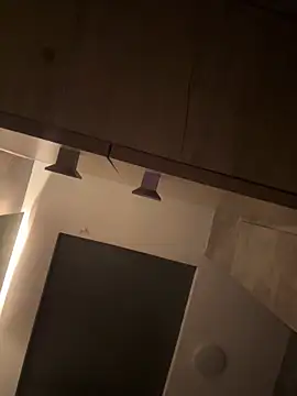 CeliWoods online show from February 3, 2026, 10:09 am