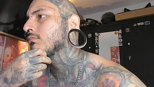 Snapshot of DEATHINK666XX chatting on February 20, 2025, 7:19 pm DEATHINK666XX online show from February 20, 2025, 7:19 pm