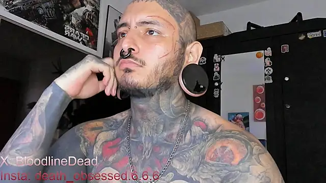 Snapshot of DEATHINK666XX chatting on March 14, 2025, 8:17 pm DEATHINK666XX online show from March 14, 2025, 8:17 pm