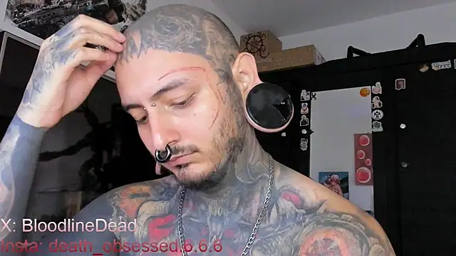 Snapshot of DEATHINK666XX chatting on March 15, 2025, 7:48 pm DEATHINK666XX online show from March 15, 2025, 7:48 pm