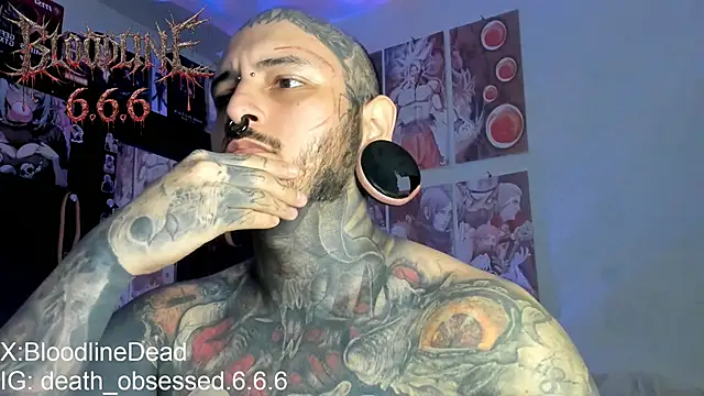 Snapshot of DEATHINK666XX chatting on January 13, 2026, 5:40 pm DEATHINK666XX online show from January 13, 2026, 5:40 pm