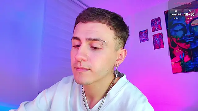 dimitri-bilak online show from April 8, 2026, 11:27 pm