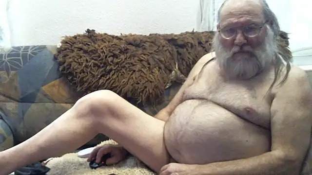 Snapshot of SexySantaC chatting on January 2, 2025, 6:45 pm SexySantaC online show from January 2, 2025, 6:45 pm