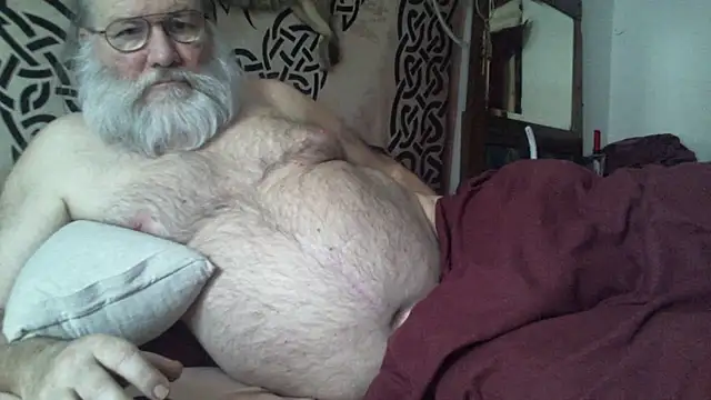 Snapshot of SexySantaC chatting on January 8, 2025, 12:47 pm SexySantaC online show from January 8, 2025, 12:47 pm