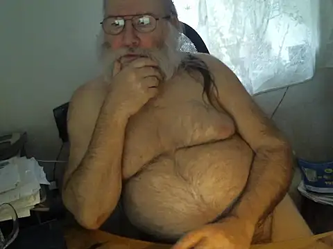 Snapshot of SexySantaC chatting on January 15, 2025, 7:59 am SexySantaC online show from January 15, 2025, 7:59 am