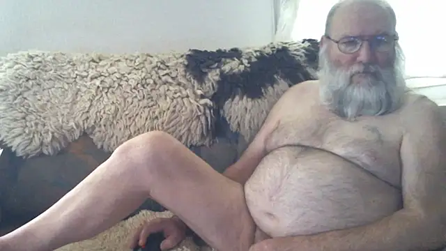 Snapshot of SexySantaC chatting on September 24, 2025, 6:50 am SexySantaC online show from September 24, 2025, 6:50 am