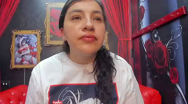 AmaiaDavies online show from December 2, 2024, 1:36 am