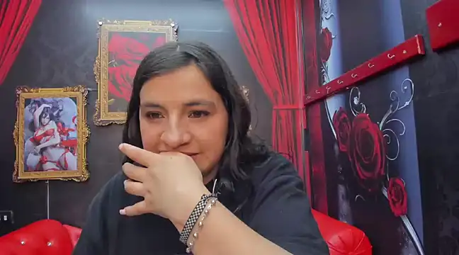 AmaiaDavies online show from December 3, 2024, 1:41 am