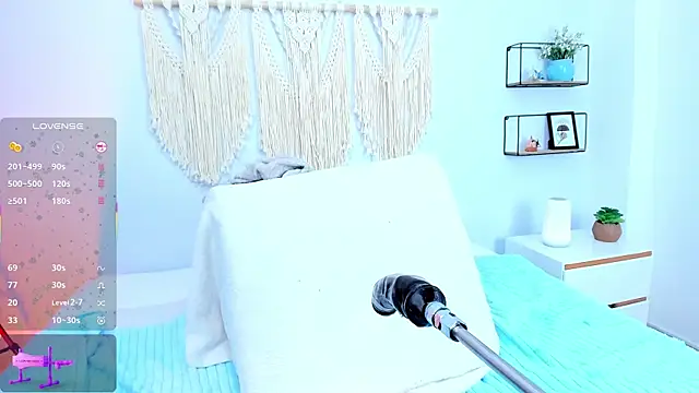 Snapshot of evaa_rose chatting on February 15, 2026, 3:42 pm evaa rose online show from February 15, 2026, 3:42 pm