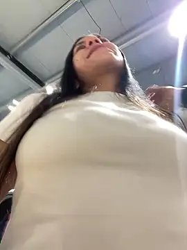 Reggie-Liam online show from December 18, 2024, 8:03 pm