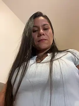 Reggie-Liam online show from February 22, 2025, 7:25 pm