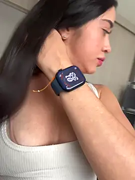 Reggie-Liam online show from September 24, 2025, 6:33 pm