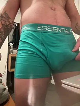 bigguy101 online show from March 10, 2025, 9:40 pm