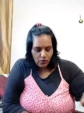 NWC4LYF online show from September 26, 2025, 5:33 am