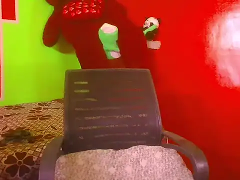 0stonner online show from March 8, 2025, 8:11 am