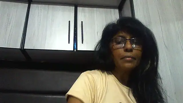 MsAttitude online show from February 1, 2025, 2:56 pm