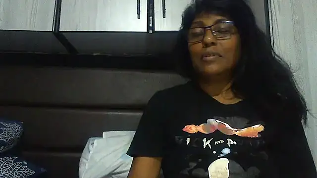 MsAttitude online show from March 6, 2025, 4:49 pm