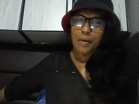 MsAttitude online show from September 23, 2025, 8:28 am