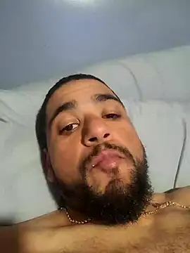 ositomanzo online show from October 19, 2025, 4:02 am