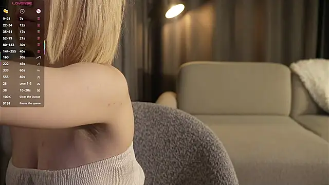 StasyGriffin online show from November 9, 2025, 12:14 pm