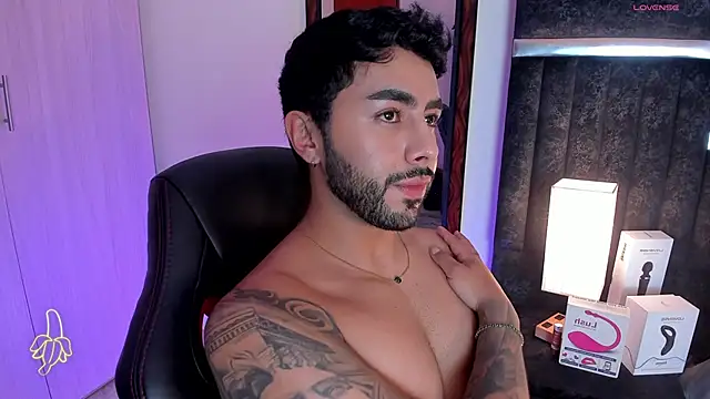 ItsMeEros online show from February 20, 2025, 1:03 am