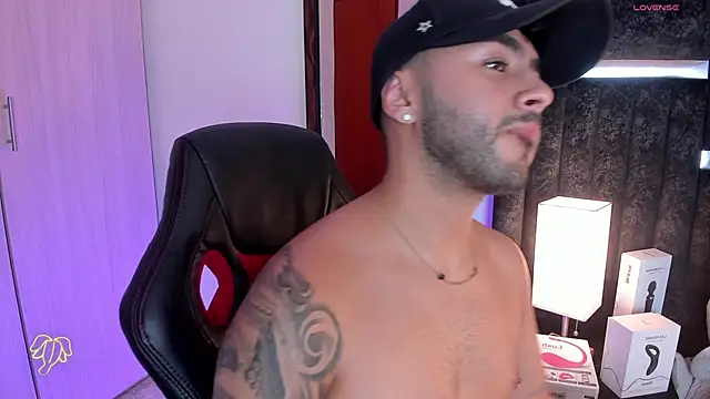 ItsMeEros online show from March 3, 2025, 12:59 am