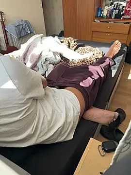 Snapshot of CoolBiDude chatting on March 25, 2026, 2:45 pm CoolBiDude online show from March 25, 2026, 2:45 pm