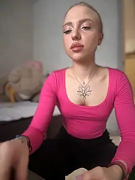 Snapshot of pinkstar_ chatting on February 10, 2025, 6:53 am pinkstar  online show from February 10, 2025, 6:53 am
