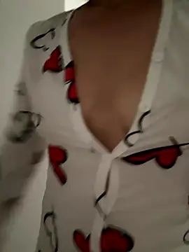 fuckable milf online show from October 7, 2025, 7:27 am