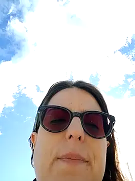 dolcehelena993 online show from October 6, 2025, 9:51 am