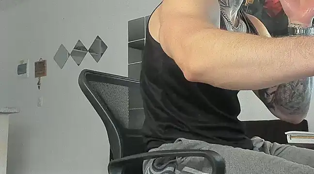  jamesleandros1 online show from March 9, 2025, 10:30 pm