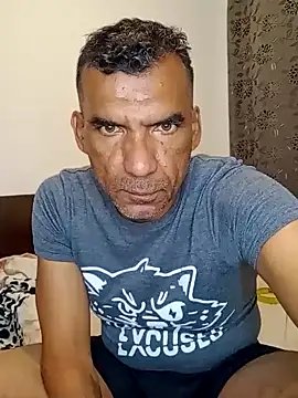 Daddy1972 online show from December 30, 2024, 9:50 pm