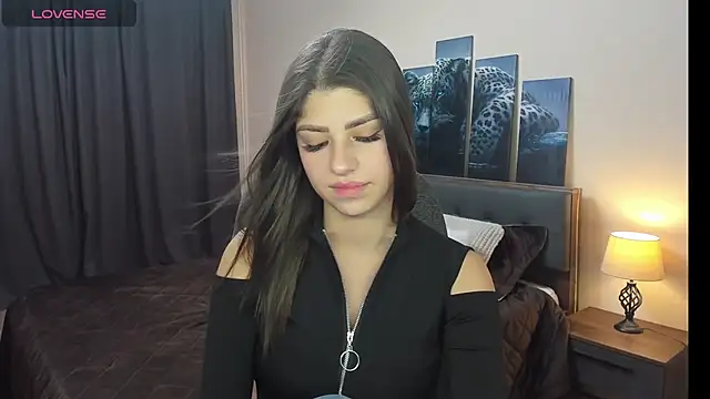 MaryMayson online show from December 19, 2024, 4:02 pm