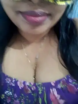 Snapshot of chubby_wife chatting on October 22, 2025, 4:35 am chubby wife online show from October 22, 2025, 4:35 am