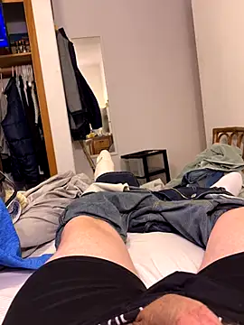 prekumstud online show from December 3, 2024, 9:11 am