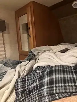 prekumstud online show from March 5, 2025, 10:44 am