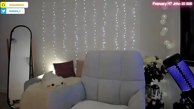 ImKeira online show from February 19, 2026, 7:43 pm