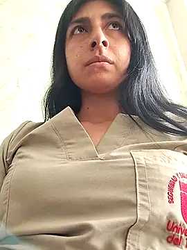 Snapshot of EmmaWilliamss chatting on March 28, 2026, 3:00 pm EmmaWilliamss online show from March 28, 2026, 3:00 pm