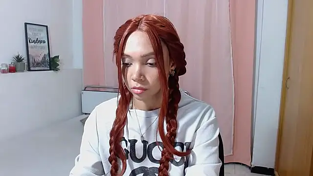 nickyCollins online show from September 26, 2025, 9:13 am