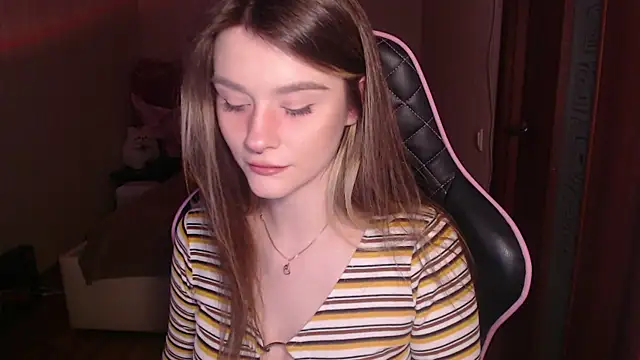 Snapshot of jeann_elsaa chatting on September 13, 2025, 3:45 pm jeann elsaa online show from September 13, 2025, 3:45 pm