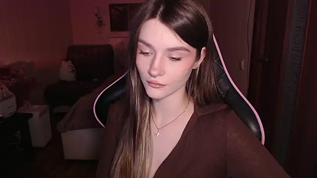 jeann elsaa online show from February 15, 2026, 11:12 pm